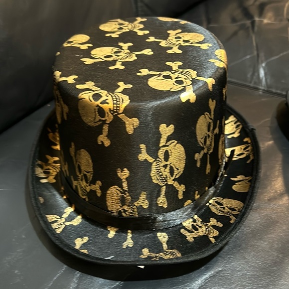 NEW SKULL BLACK TOP HAT - Picture 1 of 4